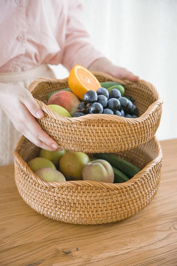 HITOMEN Handmade Rattan Bread Baskets Round Wicker Fruit Serving Storage Bowls, Natural Woven Decorative Kitchen Counter Organizing (Honey Brown) L-11.5"