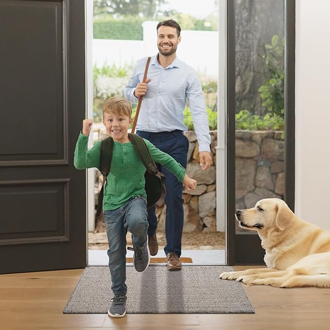 GRANNY SAYS Front Door Mat Indoor Entrance, Indoor Doormat Non Slip Washable, Low Profile Outdoor Welcome Mat, 32" x 20" Resist Dirt Absorbent Entryway Doormat for Floor, Grey