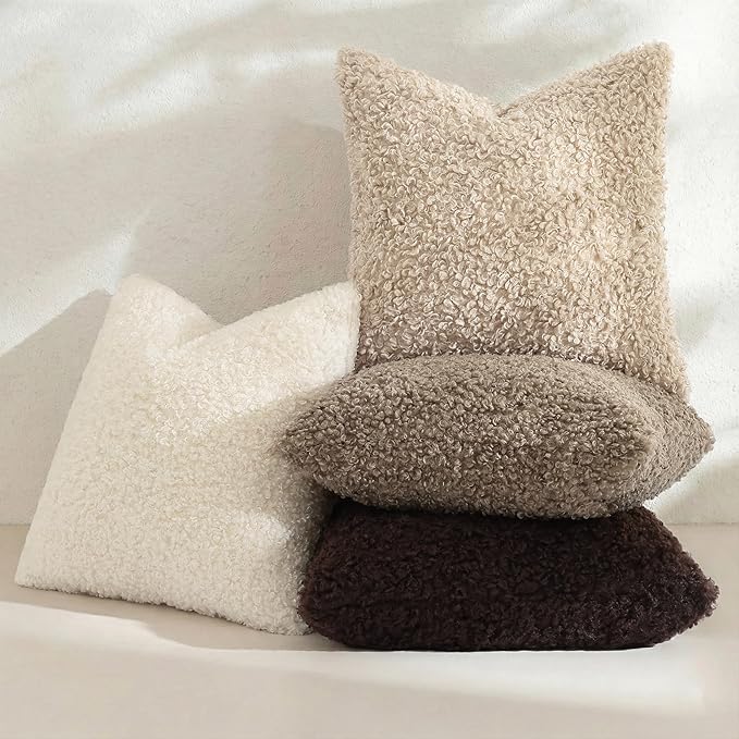 decorUhome Pack of 2 Throw Pillow Covers 18x18 Inch, Faux Fur Decorative Sherpa Pillow Covers Fuzzy Accent Soft Sheepskin Fleece Pillow Cases for Couch Living Room Bed, Neutral Oatmeal