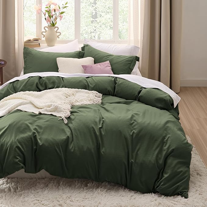 Bedsure Olive Green Duvet Cover Twin/Twin XL Size - 2 Pieces Prewashed Cotton-Like Extra Soft Bedding Set, Includes 1 Twin Duvet Cover 68x90 Inches with Zipper Closure & 1 Pillow Sham, No Comforter