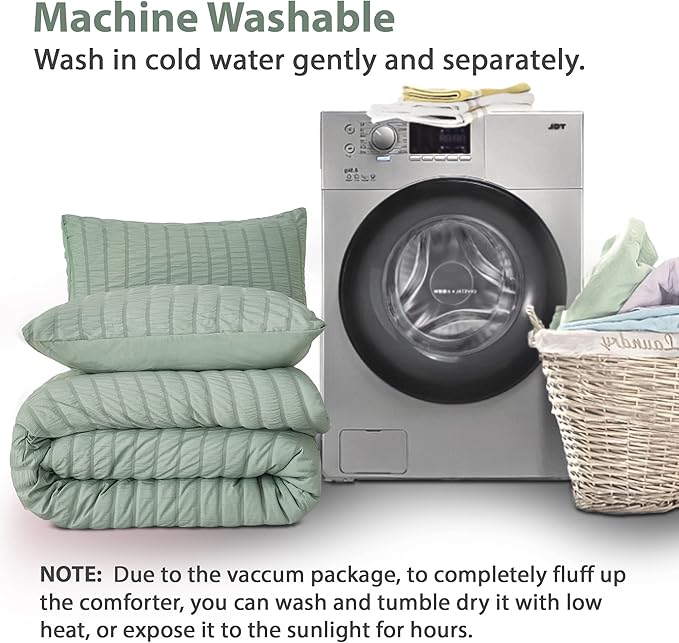 AveLom Sage Green Seersucker California King Comforter Set (104x96 inches), 3 Pieces-100% Soft Washed Microfiber Lightweight Comforter with 2 Pillowcases, All Season Down Alternative Bedding Set