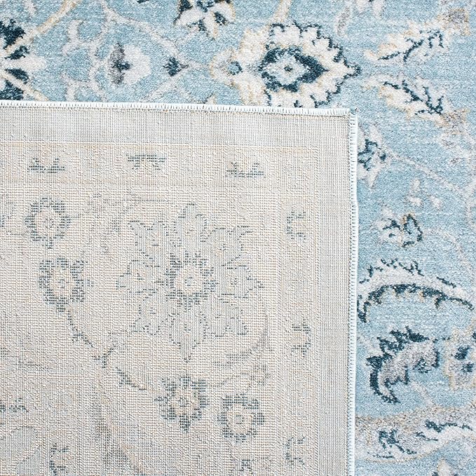 SAFAVIEH Isabella Collection Accent Rug - 4' x 6', Light Blue & Cream, Oriental Design, Non-Shedding & Easy Care, Ideal for High Traffic Areas in Entryway, Living Room, Bedroom (ISA912M)