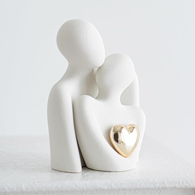 Mini couple ceramic statues in the living room simple home decor ceramic statue decorations in the wine cabinet Couple bedroom decorations with Knick-Knacks Romantic Gifts for Wedding Valentine