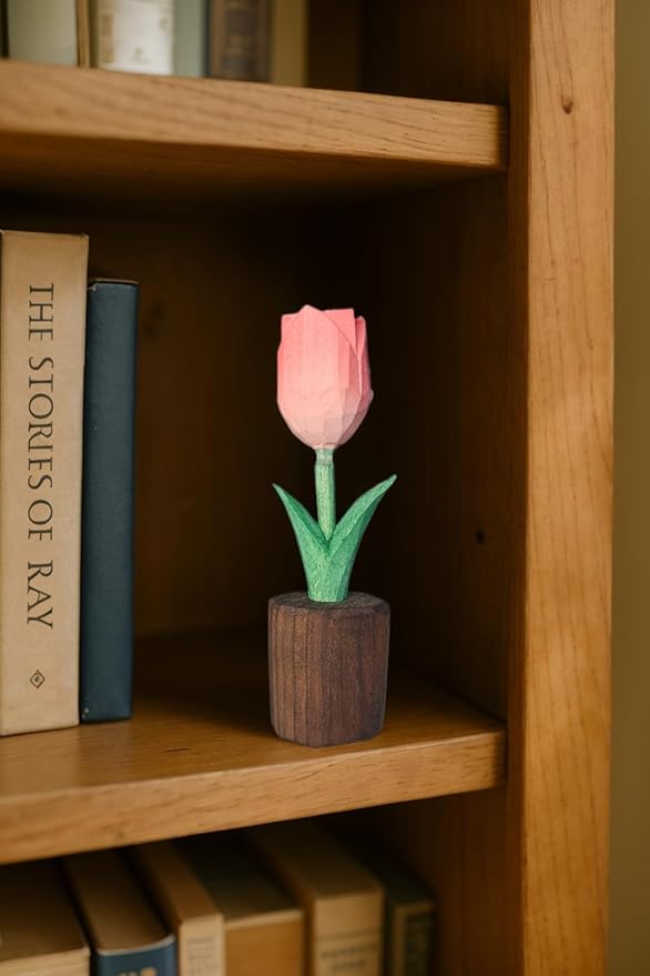 Handcrafted Wooden Tulip Figurine – Elegant Basswood Carved Sculpture, Unique Gift with Premium Gift Box, Ideal for Mother’s Day, Anniversary, Birthday, Home Office Décor (Pink)