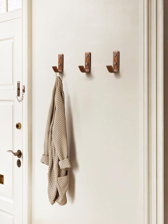 4 Pack Brown Leather Coat Hooks Wall for Hanging Rectangle Coat Hooks for Hanging Robe Towels Bags Hats Scarf Keys Clothes Suitable for Bedroom, Entryway and Closet