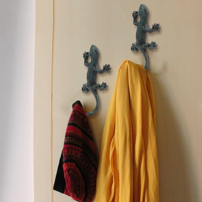 Cast Iron Gecko Wall Hooks Vintage Rustic Coat Rack with Hook Wall Coat Hooks Wall Mounted Heavy Duty Animal Hooks for Hanging Decorative Towel Hooks 2 Pcs (Gecko)