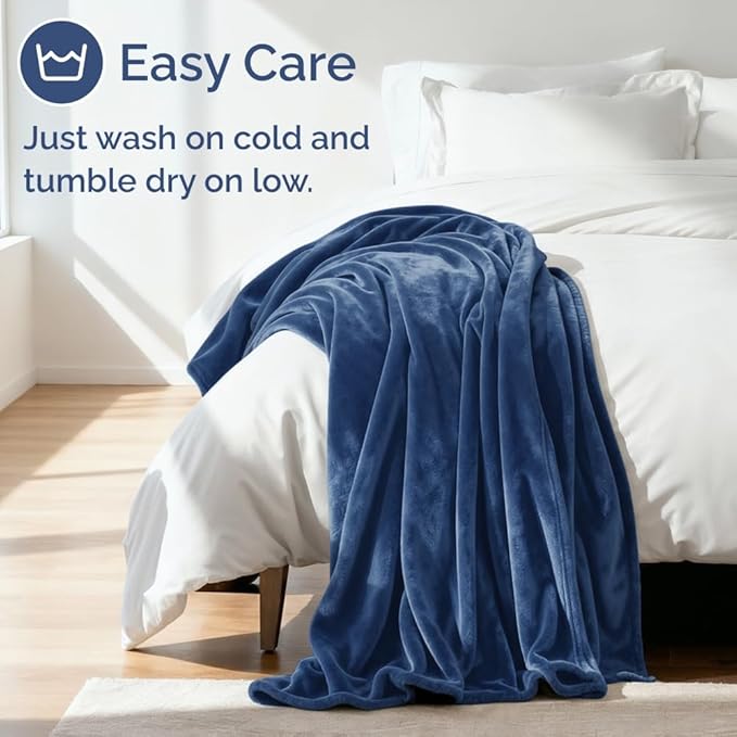 Ultra Soft Fleece Blanket King Size - Flannel Fleece Luxury King Blanket - Lightweight for Couch Bed Chair - Thick, Warm & Breathable - All Season Cozy Fuzzy Anti-Static Microplush Bedding, Royal Blue
