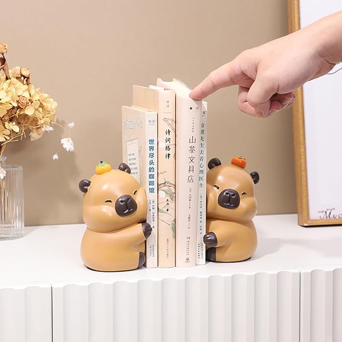 Cute Hug Capybara Decorative Bookends, Unique Animal Book Ends to Hold Books Creative Resin Book Holder Stopper for Home Office Desk Bookshelf Decoration