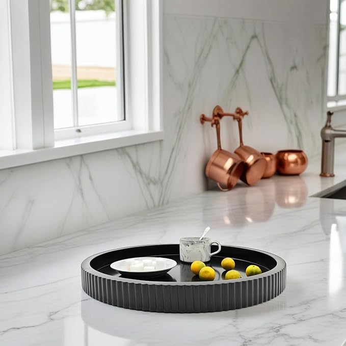 Carah & Cossh Round Wooden Serving Tray, Black Round Decorative Wood Tray, Modern Decorative Tray, Perfect for Storage and Display (Black B)