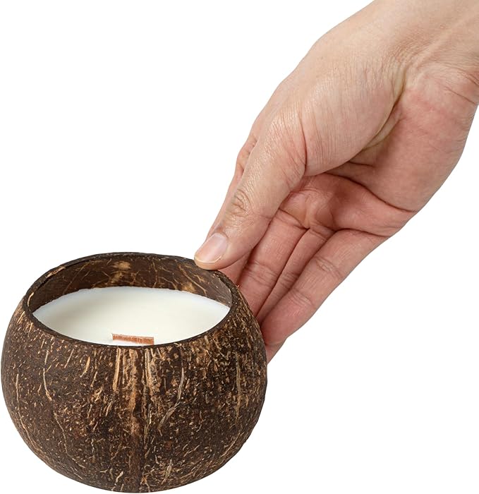 Restaurantware Coconut Shell Candle - 1 Soy Wax Candle 3.94 x 3.94 x 2.76 Inches - Handmade Decorative Candle Bowl with Wooden Wick - Small Brown Scented Candle