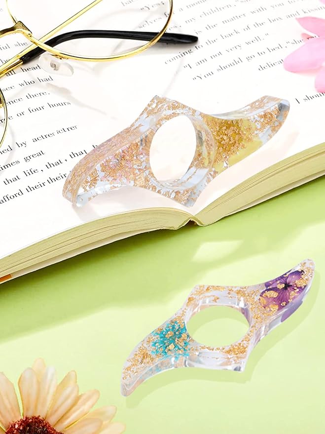 Book Page Holder for Reading, 2 Pcs Dried Flower Resin Transparent Thumb Bookmark, Book Accessories for Reading Lovers, Gifts for Bookworm, Readers, Literary, Students, Teachers