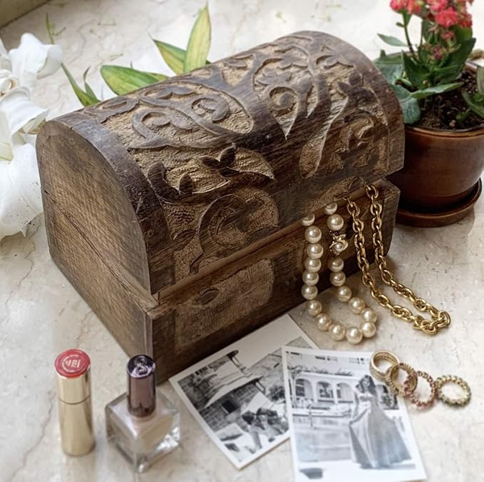 Great Birthday Gift Ideas Handmade Decorative Wooden Jewelry Box With Tree of Life Carvings Jewelry Organizer Keepsake Box Treasure Chest Trinket Holder Watch Box Storage Lock Box (Natural Finish)