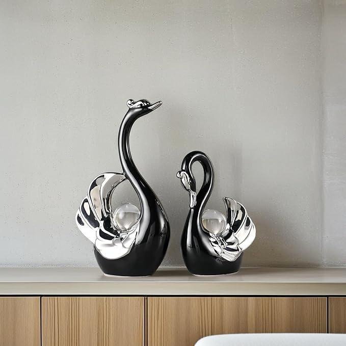 XINDAM A Pair of Swan Figurines Swans Statue with Crystal Ball Model Home Office Display Decorative Craft Living Room Decor (Black)