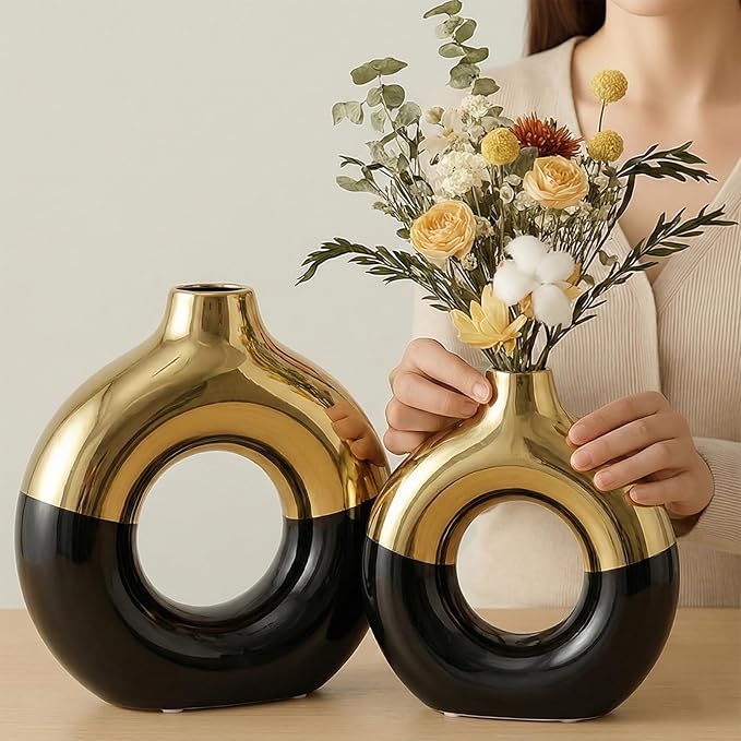 Black and Gold Vase Decor Donut Vase Set of 2 - Circle Hollow Vases, Modern Matte Ceramic Vases for Entryway Living Room Bedroom Dining Table Centerpiece Office Home Decor