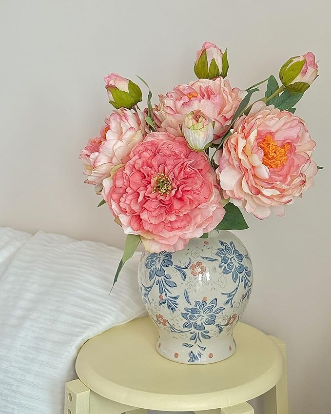 Vintage Blue and White Ceramic Vase, Classic Decorative Porcelain Flower Vase for Centerpiece Living Room Table Shelf, Chinoiserie Country Decor