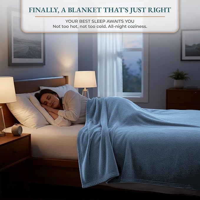 Casa Platino Fleece Blanket Twin Size – 300 GSM Light Blue Fleece Throw for Bed or Couch – Soft Cozy Warm Holiday Bed Blanket for Winter, Fuzzy Plush Elegant Gifts for Kids, Men & Women - 68x90 Inch