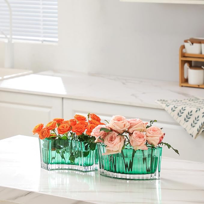 MCMCNCUIU Crystal Vases for Centerpieces, Flower Vases for Wedding Centerpieces, Green Vase for Flowers, Curve Small Vase for Living Room, Bedroom, Kitchen, Dining Table, Set of 2