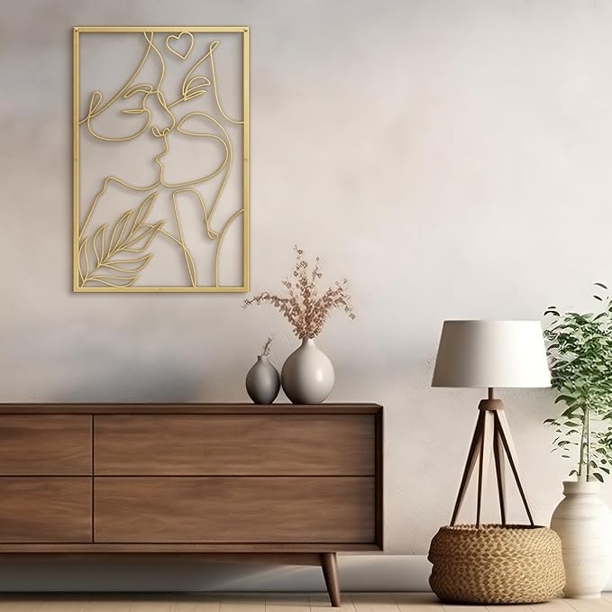 SIGNLEADER Metal Wall Art Decor Woman's Face Shape Modern Abstract Wall Sculpture Hangings Home Decoration for Living Room, Bedroom, Bathroom, Kitchen, Outdoor - 18" Gold