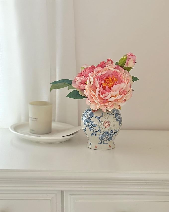 Vintage Blue and White Ceramic Vase, Classic Decorative Porcelain Flower Vase for Centerpiece Living Room Table Shelf, Chinoiserie Country Decor