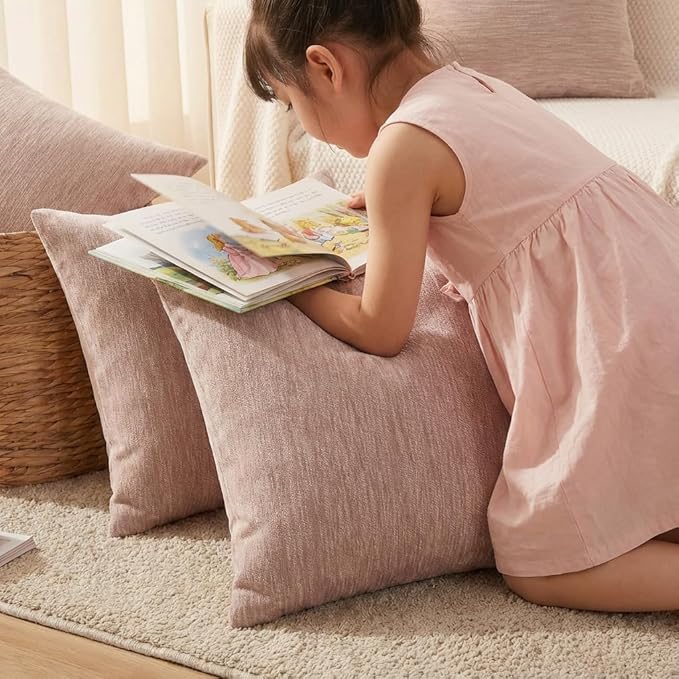 Set of 4 Blush Pink Throw Pillow Covers 18x18 Inch, Neutral Boho Farmhouse Aesthetic Decorative Pillow Cases for Couch, Sofa, Living Room & Bed, Chenille Pillow Cases, Stylish Home Decor, 45x45 cm