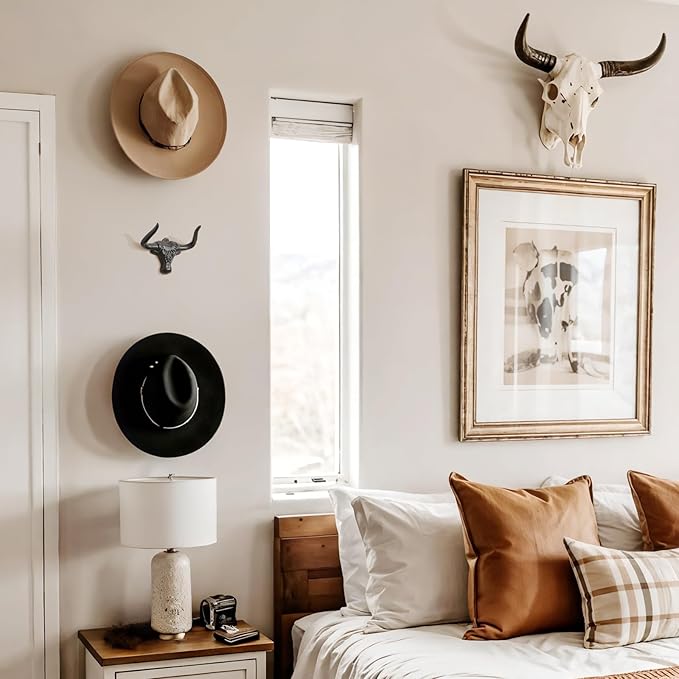 Cowboy Hat Rack for Wall 2 Pack Cowboy Hat Hook Cast Iron Hat Holder Cowgirl Hat Hanger Vintage Western Wall Decor Longhorn Hooks for Hat Storage and Organization Cow Decor Western Gift Rust