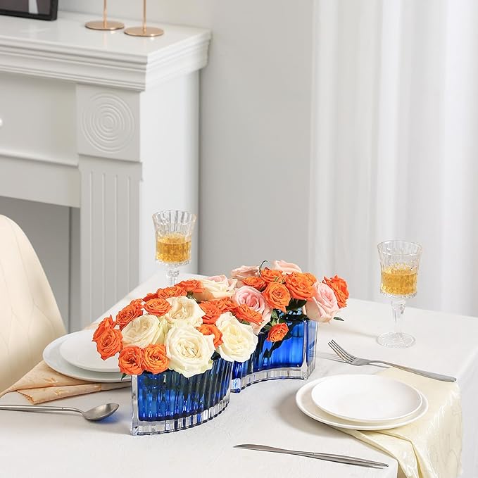 MCMCNCUIU Crystal Vases for Centerpieces, Flower Vases for Wedding Centerpieces, Blue Glass Vase for Flowers, Curve Small Vase for Living Room, Bedroom, Kitchen, Dining Table, Set of 2