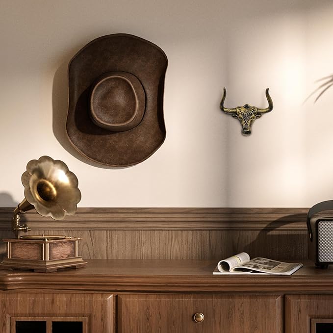 Cowboy Hat Rack for Wall 1 Pack Modern Cast Iron Cowboy Hat Holder Cowgirl Hat Hanger Western Decor Longhorn Wall Hooks Closet Bedroom Living Room Antique Gold Men's Western Gifts
