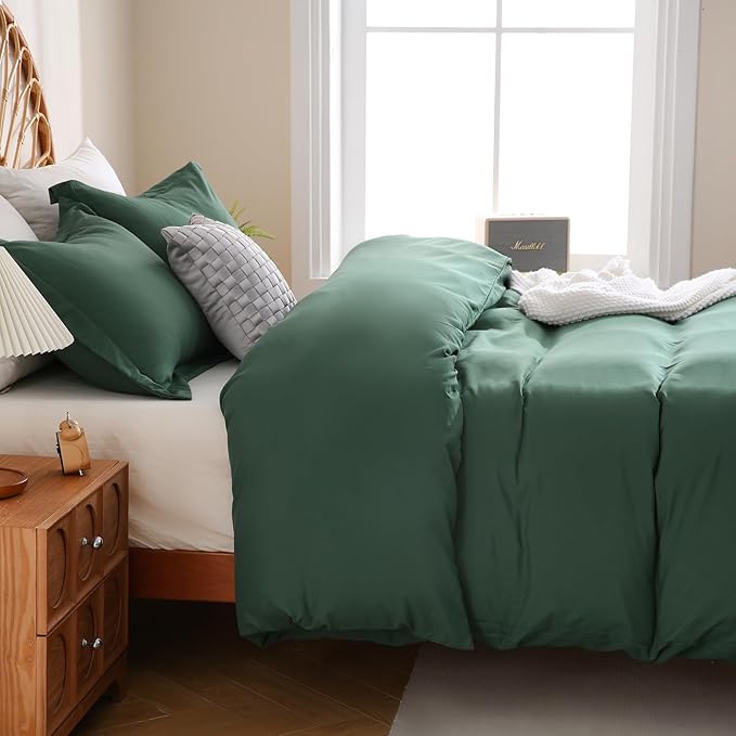JSD Hunter Green Duvet Cover Set Full Size, 3 Piece Duvet Cover with Pillow Shams, Soft Brushed Microfiber Zipper Closure, Comforter Not Included