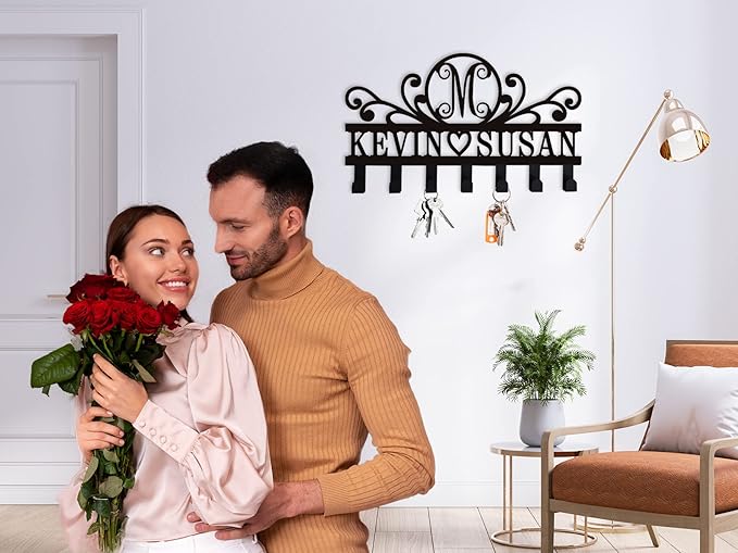 Custom Metal Name Key Holder for Wall - Personalized Hooks Rack for Hanging Entryway Keys, Wall Mounted Key Organizer，Kitchen Decor，Housewarming Gifts,Home Decor