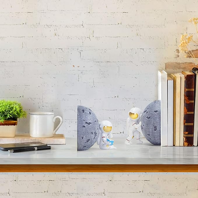 Heavy Duty Astronaut Bookends, Space-Themed Book Ends for Kids Room & Nursery Decor, Gray Moon Book Stoppers to Hold Books, Decorative Bookends for Shelves, Ideal for Boys and Girls