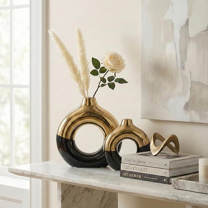 Black and Gold Vase Decor Donut Vase Set of 2 - Circle Hollow Vases, Modern Matte Ceramic Vases for Entryway Living Room Bedroom Dining Table Centerpiece Office Home Decor