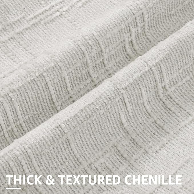 decorUhome Spring Light Grey Chenille Throw Pillow Covers 18x18 Set of 2 Textured Slubby Couch Pillow Covers Farmhouse Accent Modern Neutral Decorative Pillow Cases for Bed Sofa Living Room