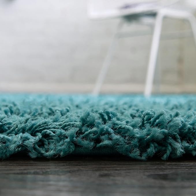 Unique Loom Solid Shag Collection Area Rug (4' 1" Round, Deep Aqua Blue)