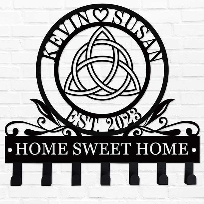 Personalized Metal Key Holder for Wall with Family Name, Custom Key Hooks Rack, Wall Mounted Key Organizer，Kitchen Decor，Housewarming Gifts,Home Decor
