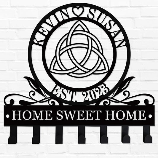 Personalized Metal Key Holder for Wall with Family Name, Custom Key Hooks Rack, Wall Mounted Key Organizer，Kitchen Decor，Housewarming Gifts,Home Decor