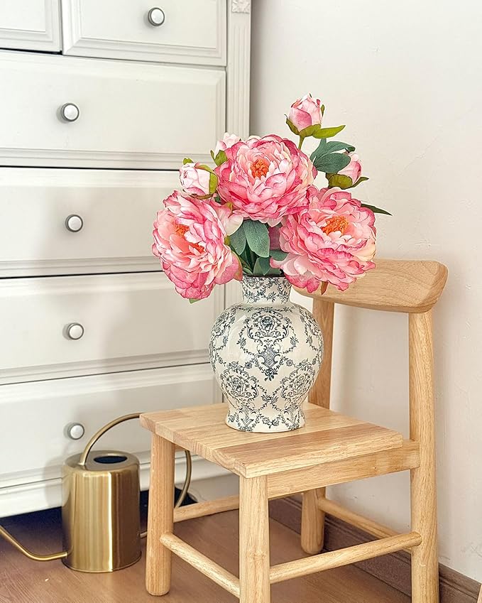 Vintage Chinoiserie Ceramic Vase, Classic Decorative Porcelain Flower Vase for Centerpiece Living Room Table Shelf, Retro Country Decor