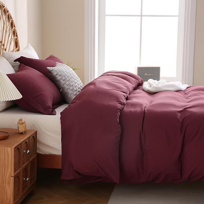 JSD Burgundy Duvet Cover Set Twin Size, 2 Piece Microfiber Kids Duvet Cover with Pillow Sham, Zipper Closure, Comforter Not Included