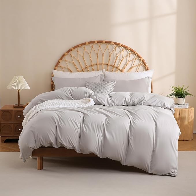 JSD Light Grey Duvet Cover Set Queen Size, 3 Piece Duvet Cover with Pillow Shams, Soft Brushed Microfiber Zipper Closure, Comforter Not Included