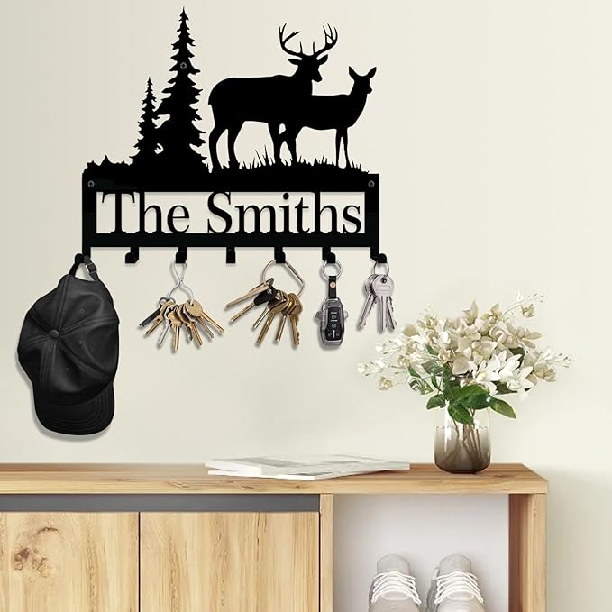 NIWAHO Personalized Metal Key Holder with Hooks – Custom Family Name Wall Rack, Rustic Entryway Organizer for Keys & Leashes, Housewarming Gift for Couples or New Homeowners