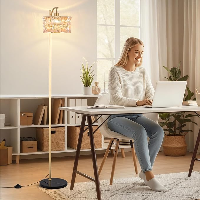 JERANDO Vintage Gold Floor Lamp for Living Room, Amber Glass Lampshade Modern Standing Lamp with Remote, Mid Century Dimmable Tall Lamp for Bedroom, Study Room (Bulb Included)