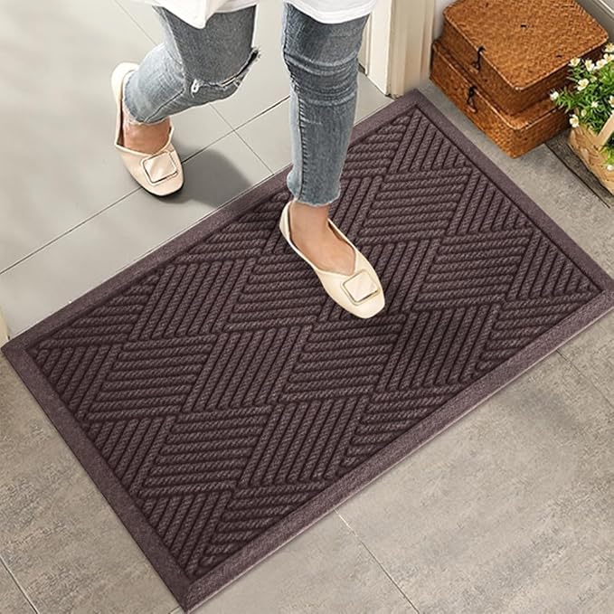 HIYARD Sturdy Front Door Mat, Absorbent Muddy Dirt Resist Welcome Door Mats Outdoor Indoor, Stain and Fade Resistant, Non-Slip Rubber Backing Low Profile Doormat for Entryway, 30×17, Coffee