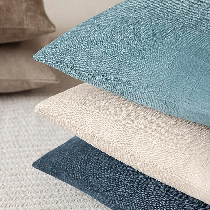 Foindtower Pack of 2 Soft Textured Chenille Throw Decorative Pillow Covers Square Accent Solid Cushion Cover Neutral Lumbar Pillow Case for Couch Sofa Bedroom Living Room 12x20 Inch,Light Blue