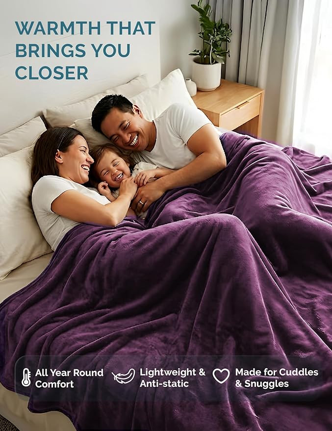 Casa Platino Fleece Blanket Queen Size – 300 GSM Purple Fleece Throw for Bed or Couch – Soft Cozy Warm Holiday Winter Blanket for Bed, Fuzzy Plush Elegant Gifts for Men & Women - 90x90 Inch