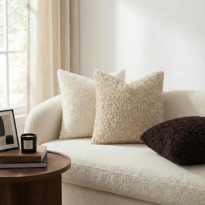 decorUhome Pack of 2 Throw Pillow Covers 22x22 Inch, Faux Fur Decorative Sherpa Pillow Covers Fuzzy Accent Soft Sheepskin Fleece Pillow Cases for Couch Living Room Bed, Neutral Oatmeal
