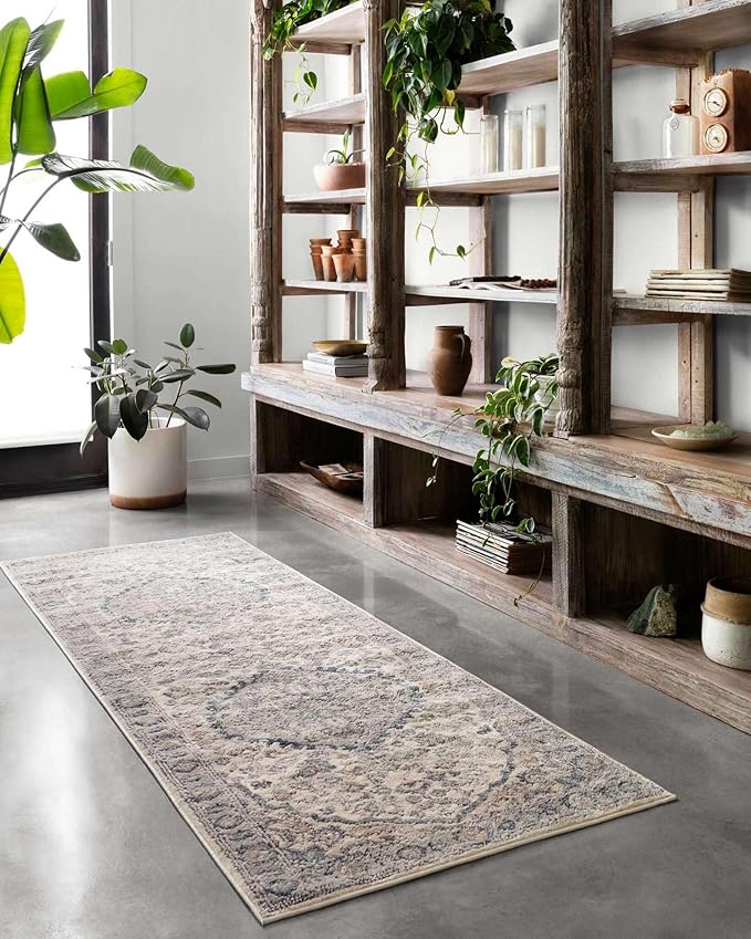 Loloi Teagan Collection TEA-01 Natural/Lt. Grey 3'-4" x 5'-7" Accent Rug, Large, Soft Neutral Rug, High-Traffic for Living Room, Bedroom, Home Office, Dining Area