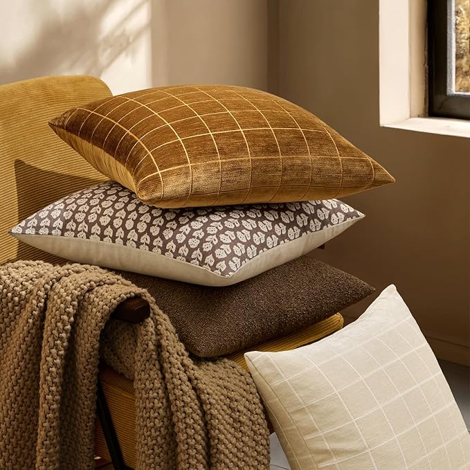 MIULEE Decorative Chenille Check Throw Pillow Covers Vintage Plaid Couch Pillows 20x20 Inch Set of 2 Neutral Boho Farmhouse Cushion Covers Modern Home Decor for Sofa Bed Living Room Brown Sugar