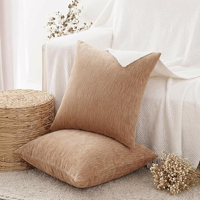 Set of 4 Brown Throw Pillow Covers 20x20 Inch, Neutral Boho Farmhouse Aesthetic Decorative Pillow Cases for Couch, Sofa, Living Room & Bed, Soft Chenille Pillow Cases, Stylish Home Decor, 50x50 cm
