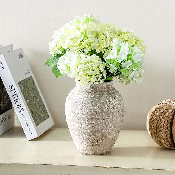 Ceramic Flower Vase - Farmhouse Rustic Vase for Home Decor Handcrafted Pottery Vase Small Terracotta Vases for Dining Table Decor Fireplace Living Room Bathroom Wedding Centerpiece