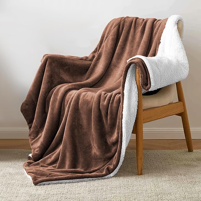 MOONLIGHT20015 Sherpa Fleece Twin Blanket - (Coffee, 60X80 Inches) Warm and Fluffy Blankets for Winter - Reversible Thick and Cozy Twin Size Blankets for Bed, Camping and Travel