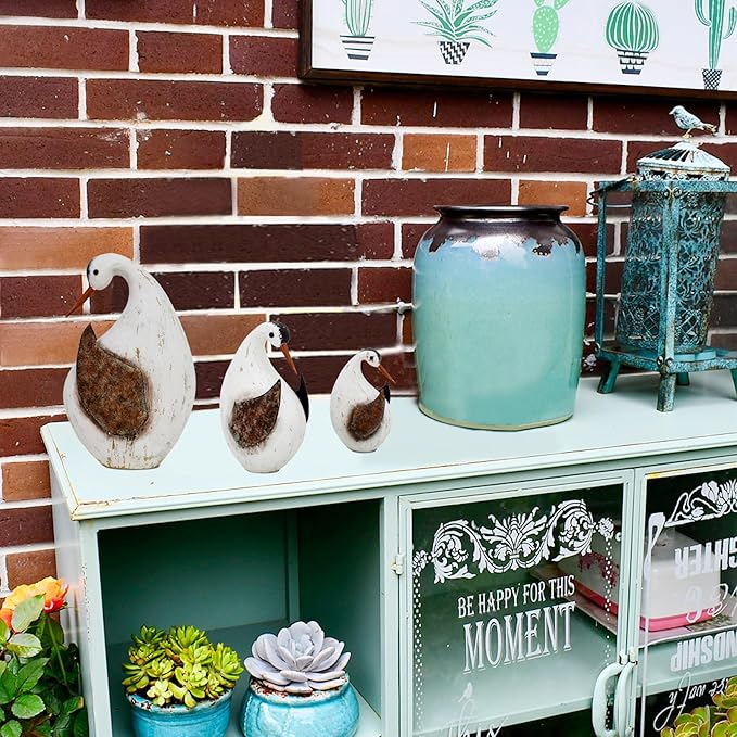 Wood Bird Statue Nautical Decor Decorative Rustic Seabird Sculpture Wooden Beach Themed Coastal Mediterranean Tabletop Decoration for Home Bathroom Living Room (S)